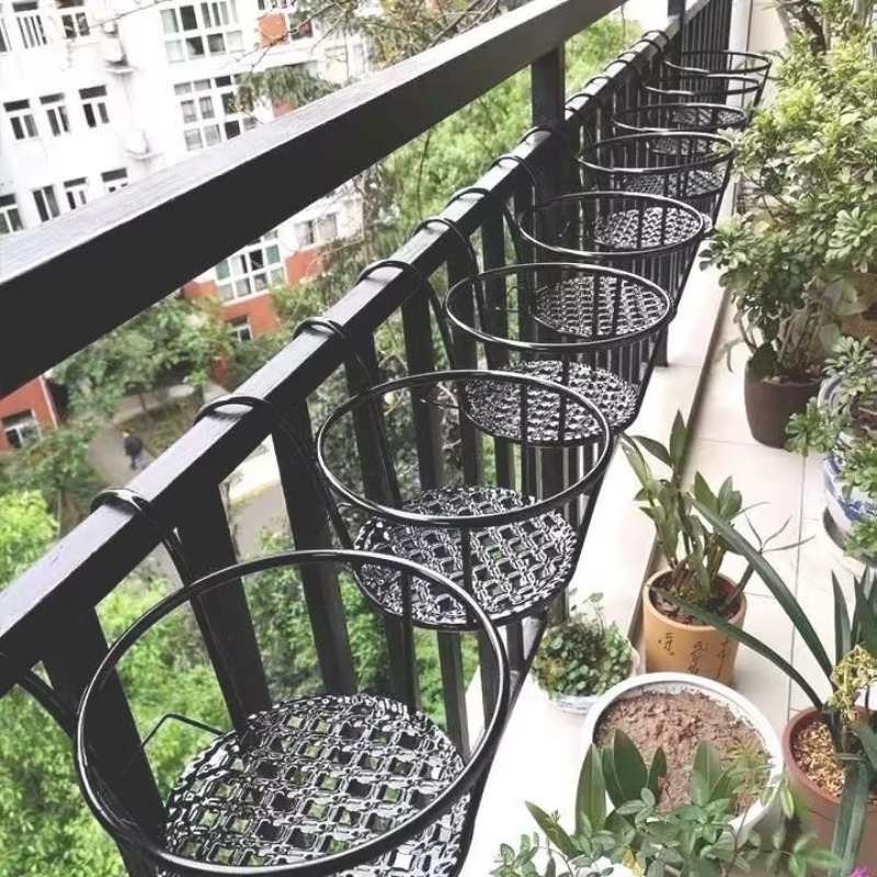 Wrought Iron Balcony Hanging F - Spider Plant Hanging recension och pris